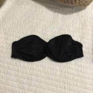 Victoria’s Secret bikini top